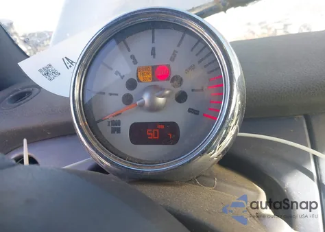 2006 Mini Cooper from USA, damaged, VIN WMWRF33526TF65761